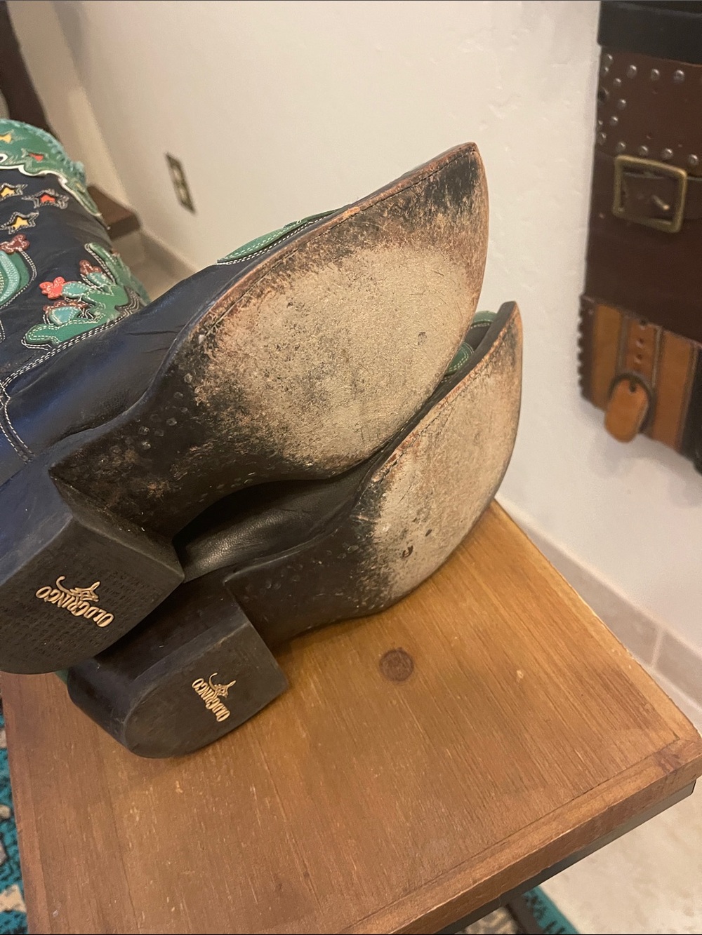 Old Gringo Black with Green & Turquoise Embroidered Western Boots - Picture 9 of 11